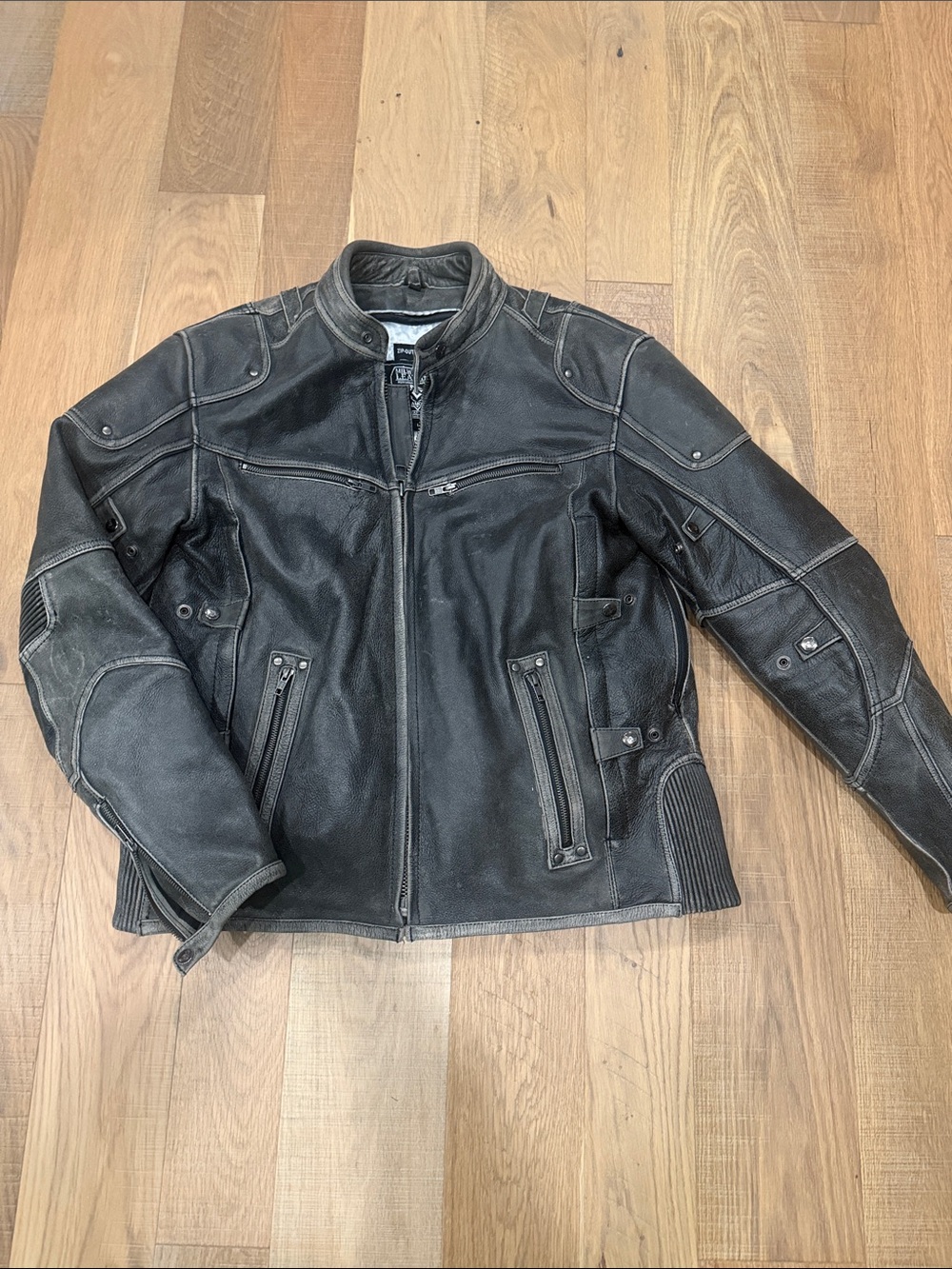 Men's Black Leather Motorcycle/Bomber Jacket with Zip Pockets